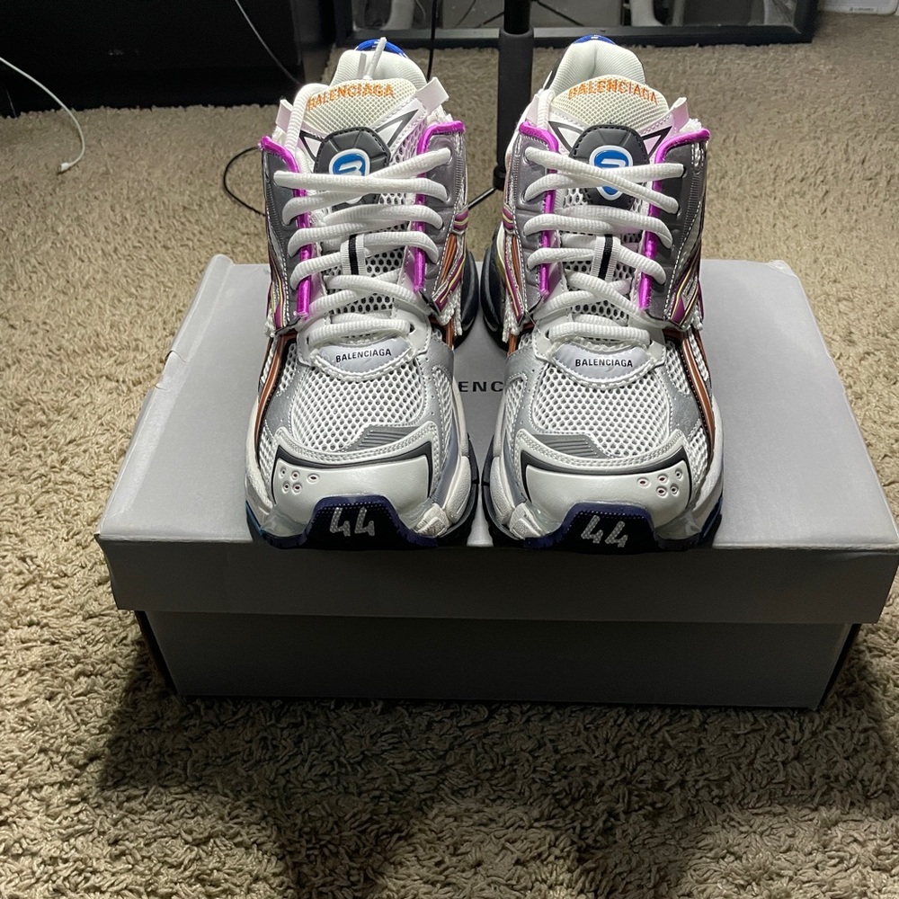 Balenciaga runner multi color size 11/44 brand new with box - Picture 6 of 8